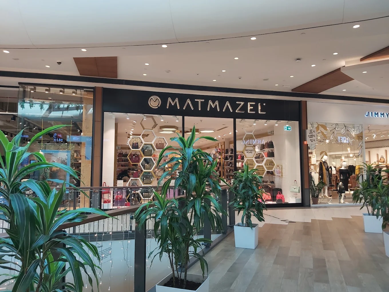 Matmazel Mağazaları